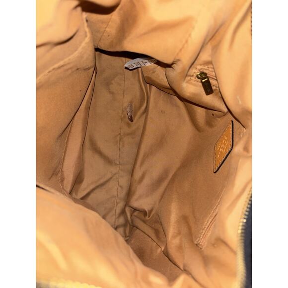 Fossil Parker style woman's brown leather backpack with key charm everyday bag - Picture 11 of 16